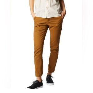 Mountain Hardwear Kentro Cord Pants 
Women's Size 4